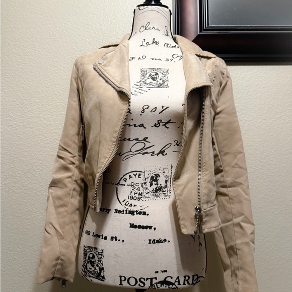 H&M Jacket - Picture 2 of 5